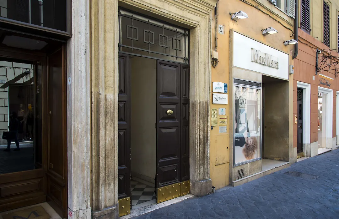 Rome Frattina27-1