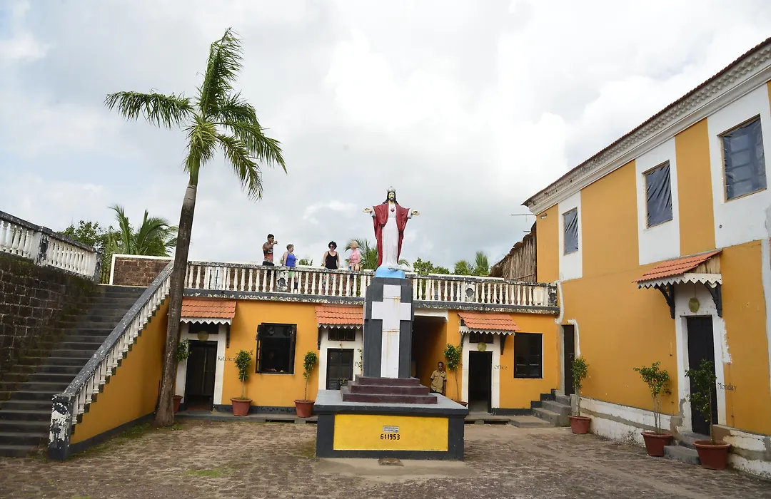 Fort Tiracol Goa-1