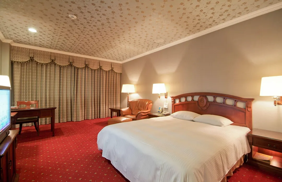 F Hotel Tainan- Pet-Friendly-1