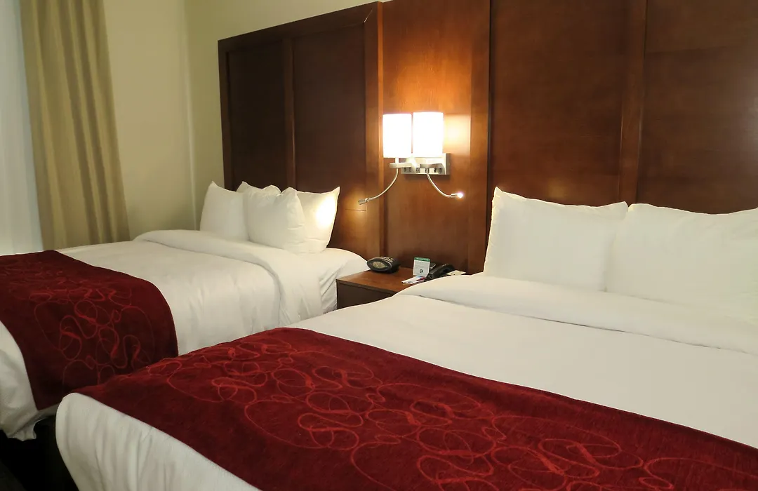 Comfort Suites Regina-1