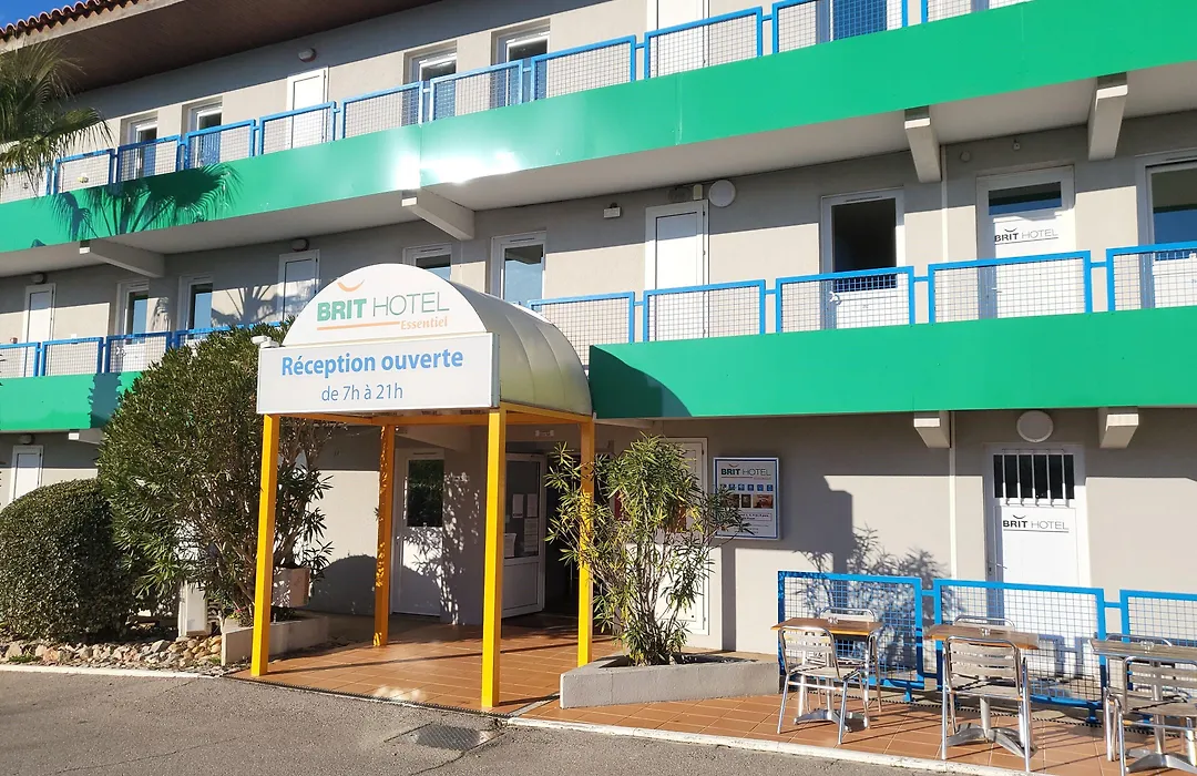 Brit Hotel Essentiel Sète / Balaruc-1