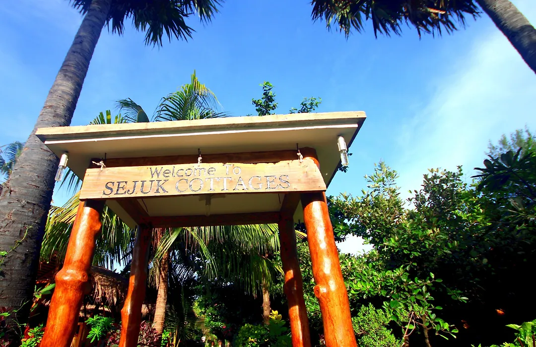 Sejuk Cottages-1