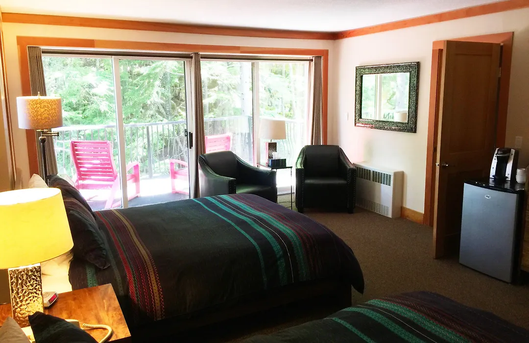 The Lodge At Skeena Landing-1