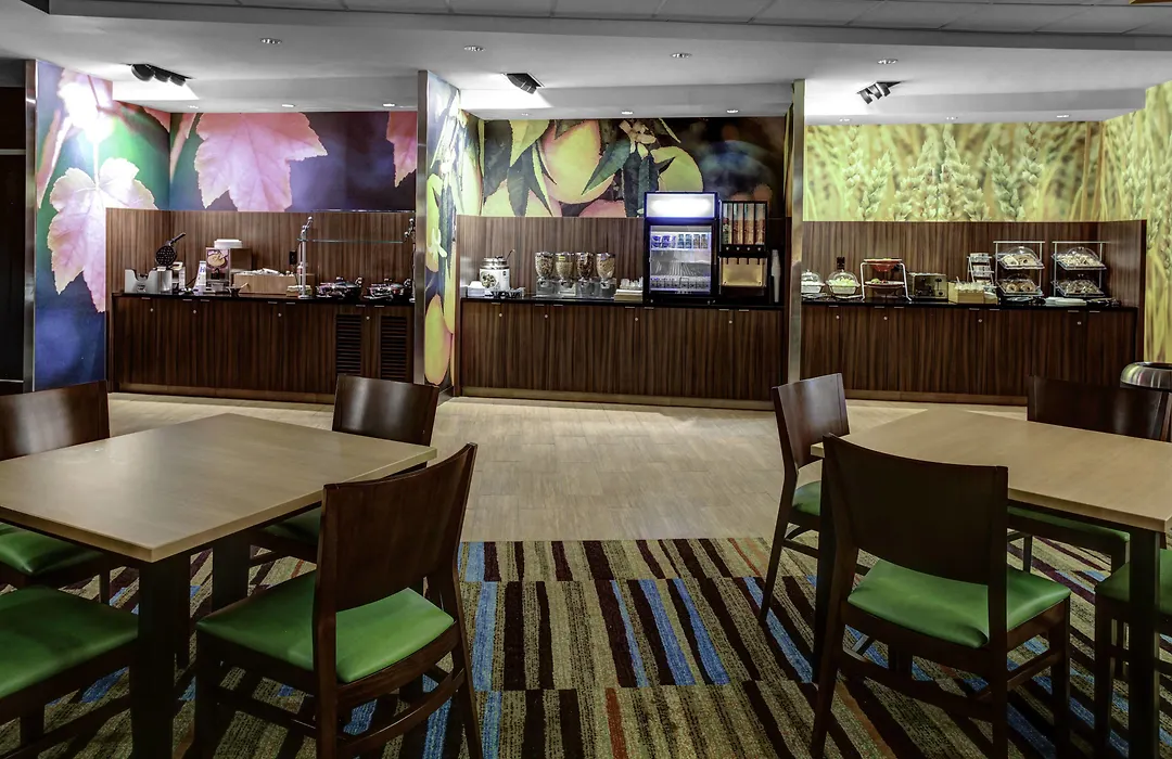 Fairfield Inn & Suites By Marriott Lansing At Eastwood-1