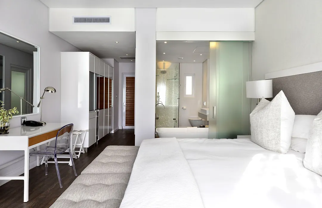 Franschhoek Boutique Hotel - Lion Roars Hotels&Lodges-1