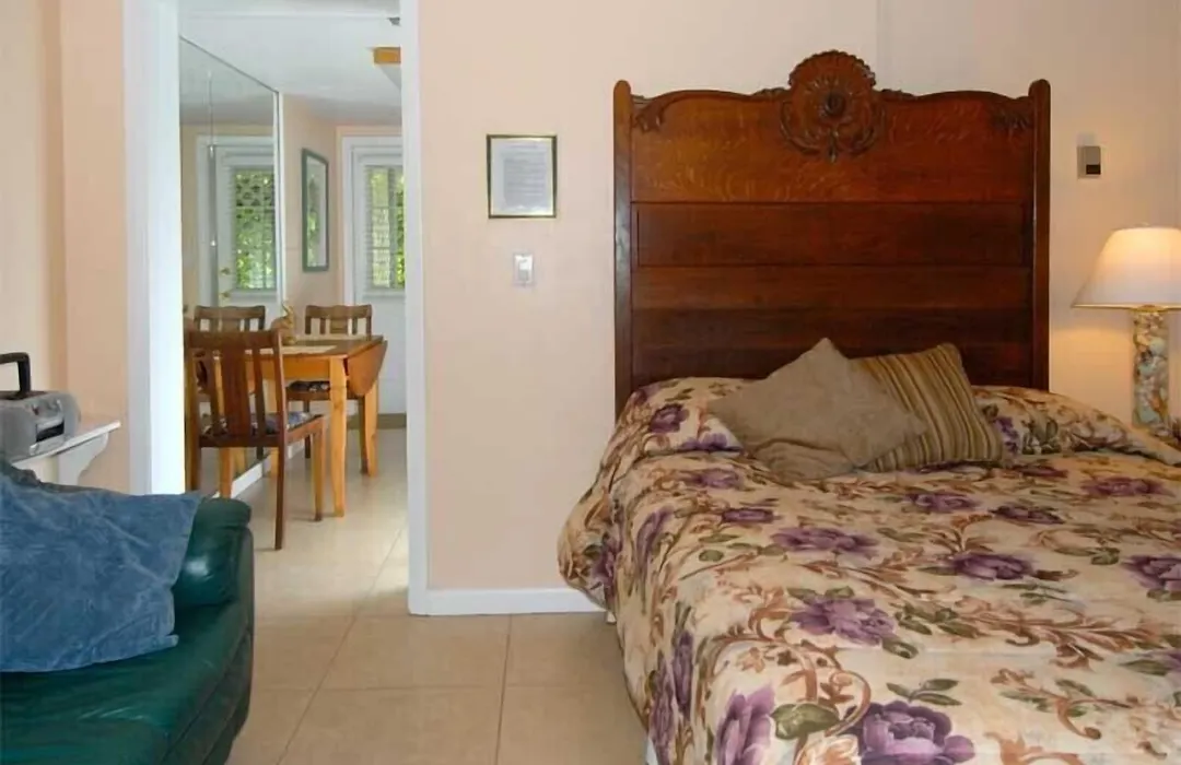 Seahorse Cottages - Adults Only-1