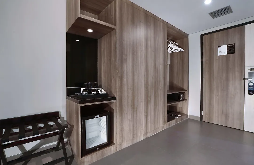 Hotel Neo Malioboro By Aston-1