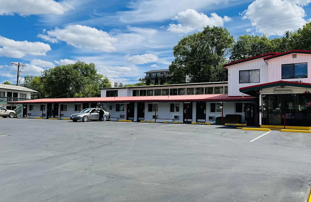 Apple Inn Motel-1