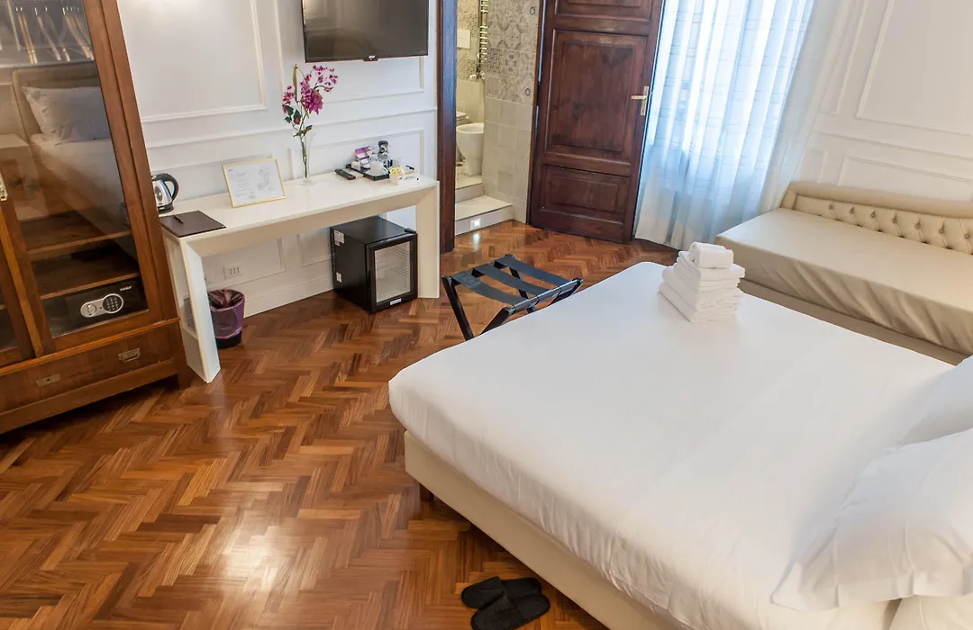 Navona Central Suites-1