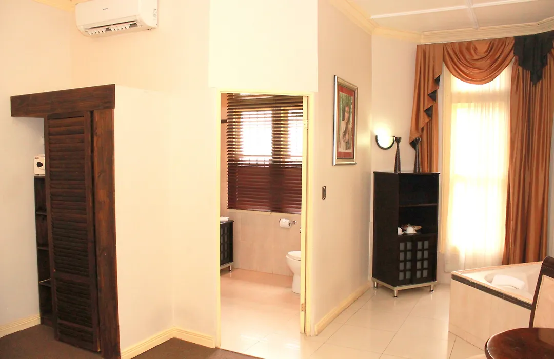 Sportsmens Lodge - Gentlemen'S Club (Adults Only)-1