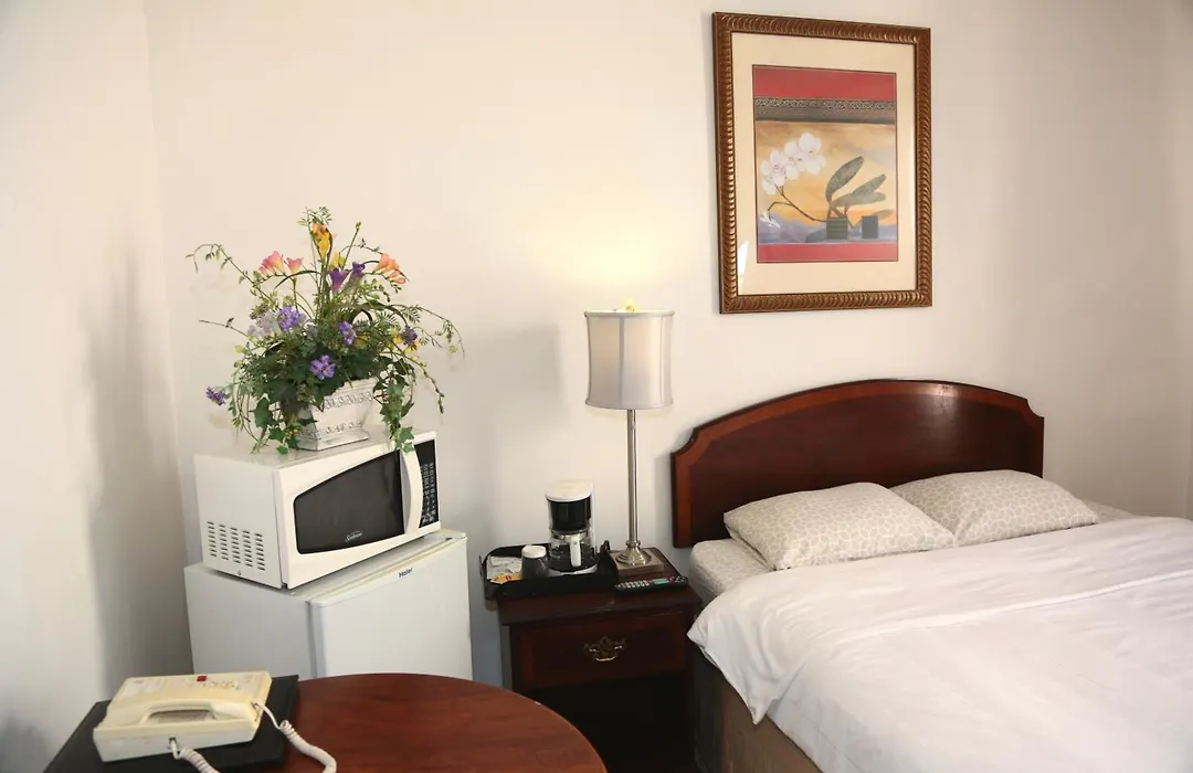 Nash Hotel-1