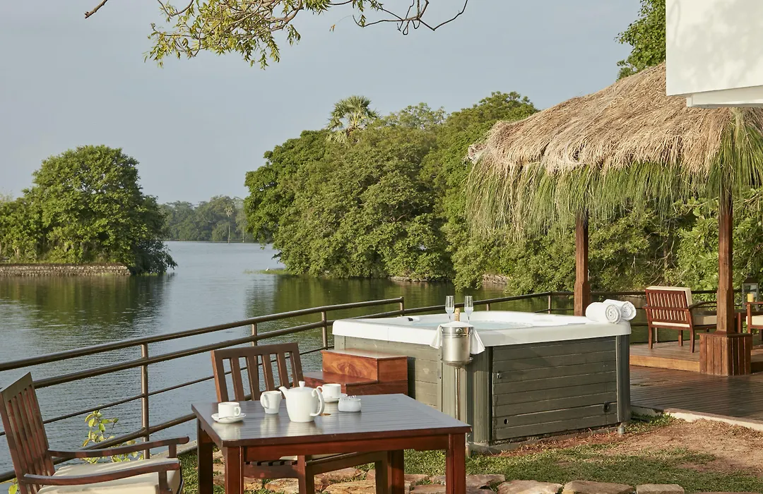Ekho Lake House - From Colonial Bungalow To Royal Retreat-1
