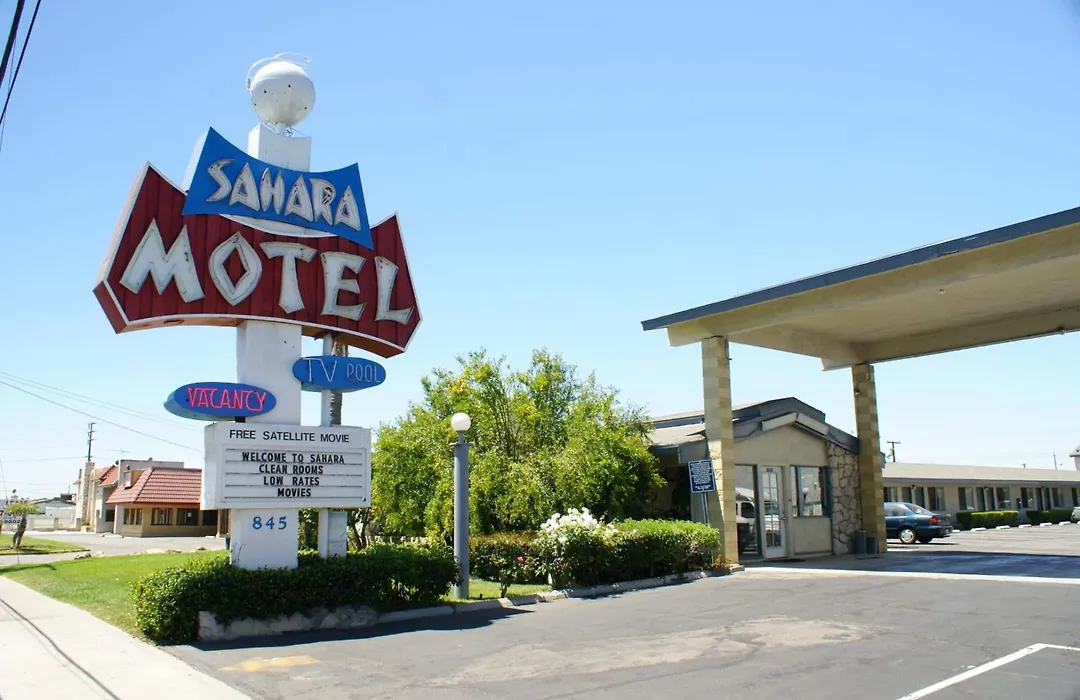 Sahara Motel-1