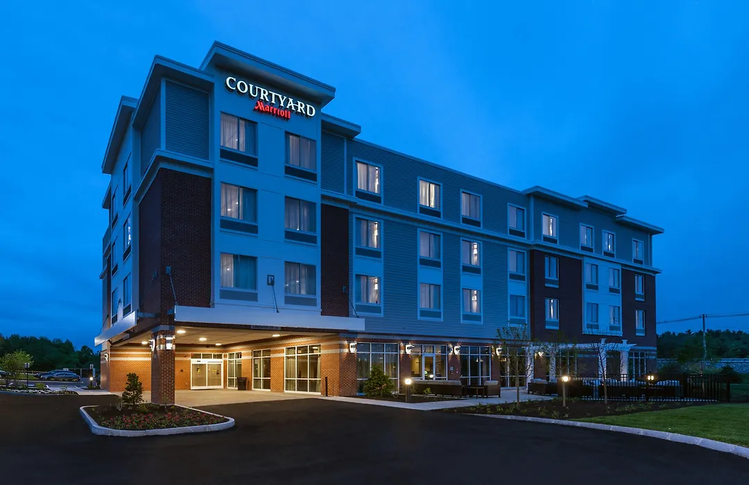 Courtyard By Marriott Boston Littleton-1
