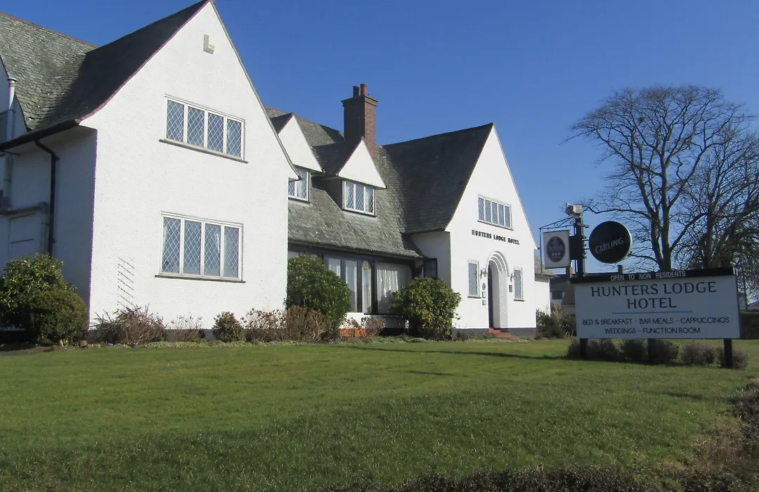 Hunters Lodge Hotel-1
