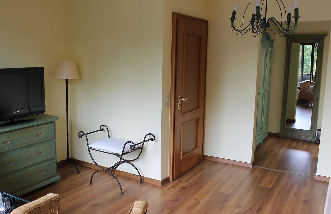 Hotel Garni Bellevue-1
