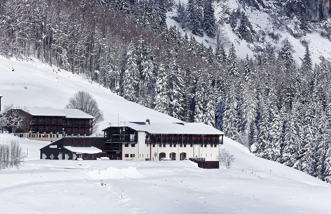 Hotel Club Le Risoux-1