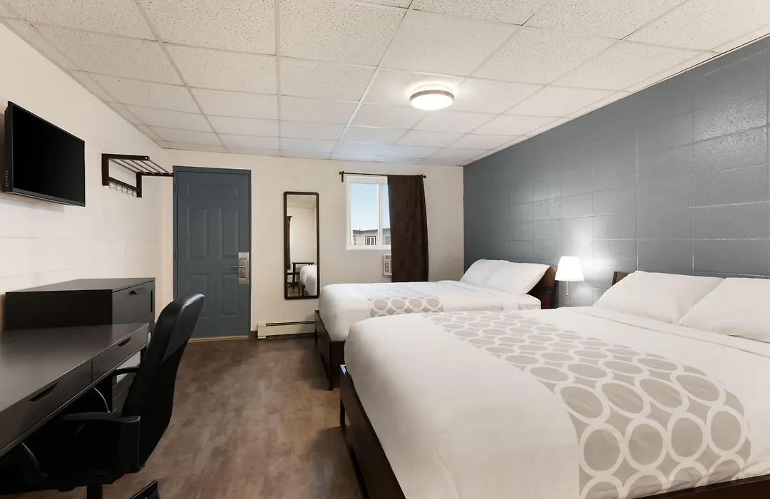 Thriftlodge Grande Prairie-1
