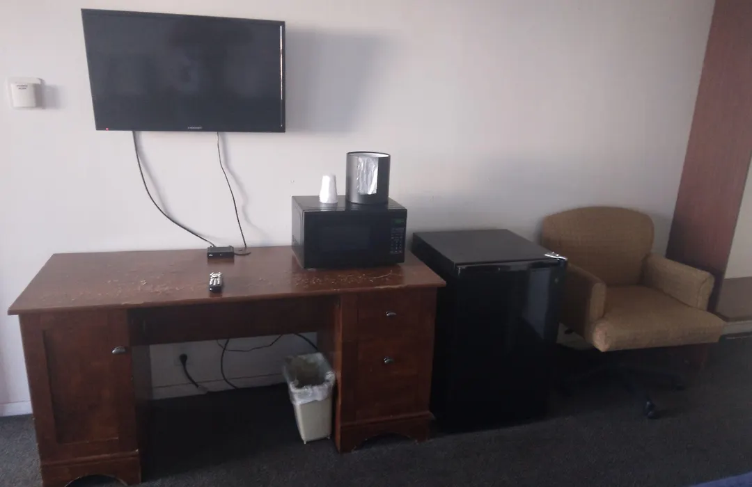 Royal Inn Casper-1