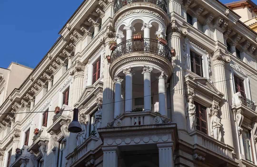 Donna Margherita Rome Suite & Rooms-1