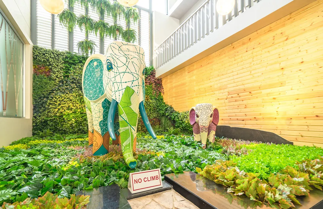 Ramada By Wyndham Phuket Deevana-1