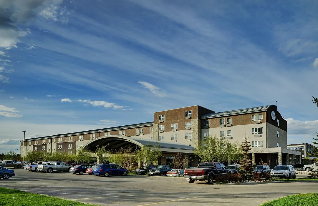 Chateau Nova Kingsway-1