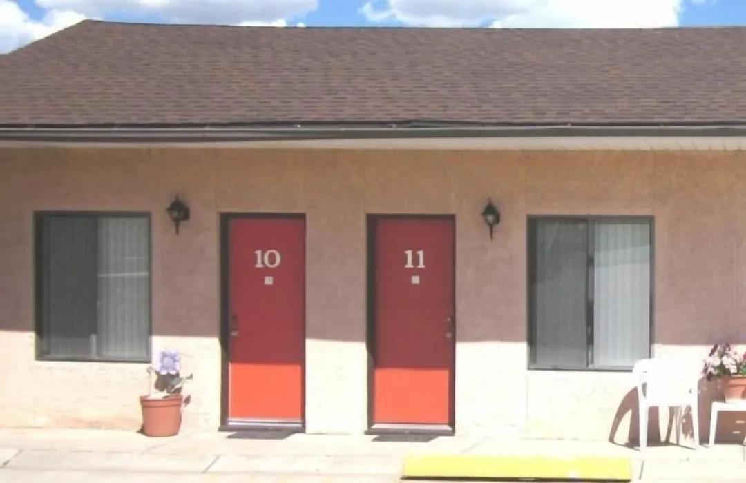 Color Country Motel-1