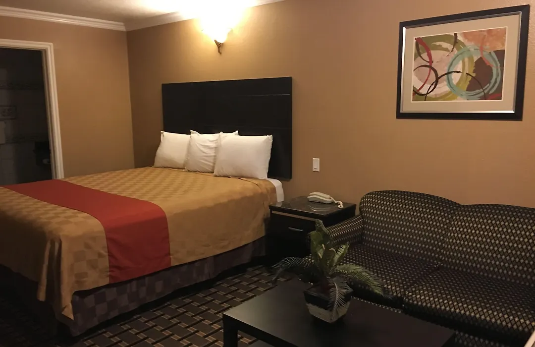 Hacienda Inn-1