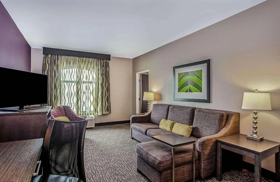La Quinta By Wyndham Kearney-1