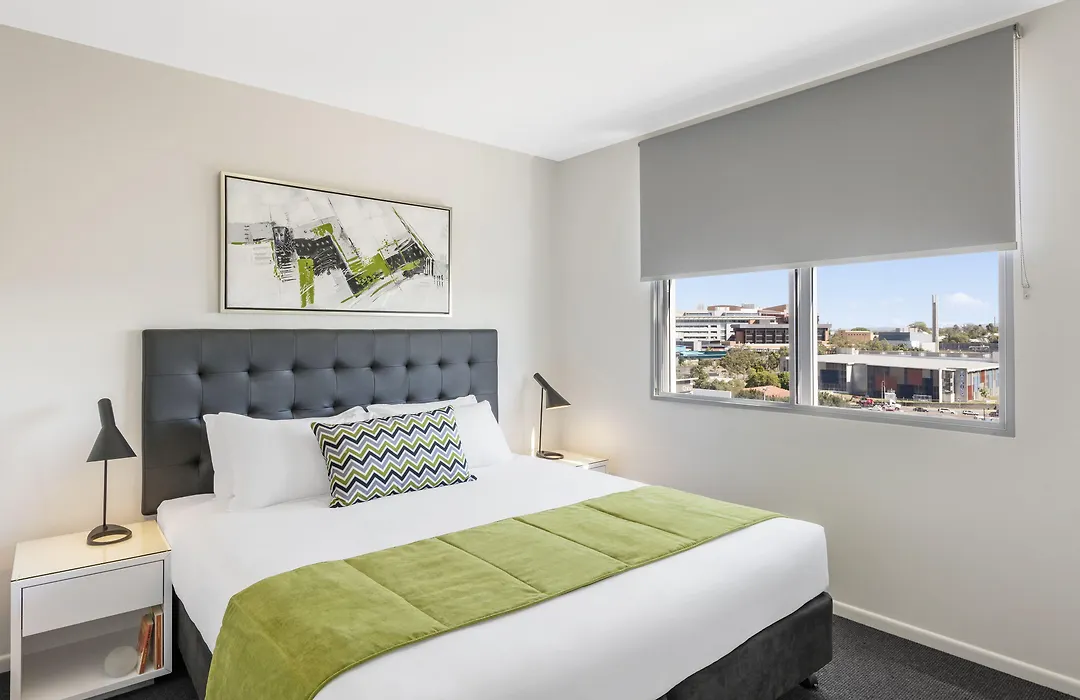 Oaks Brisbane Woolloongabba Suites-1