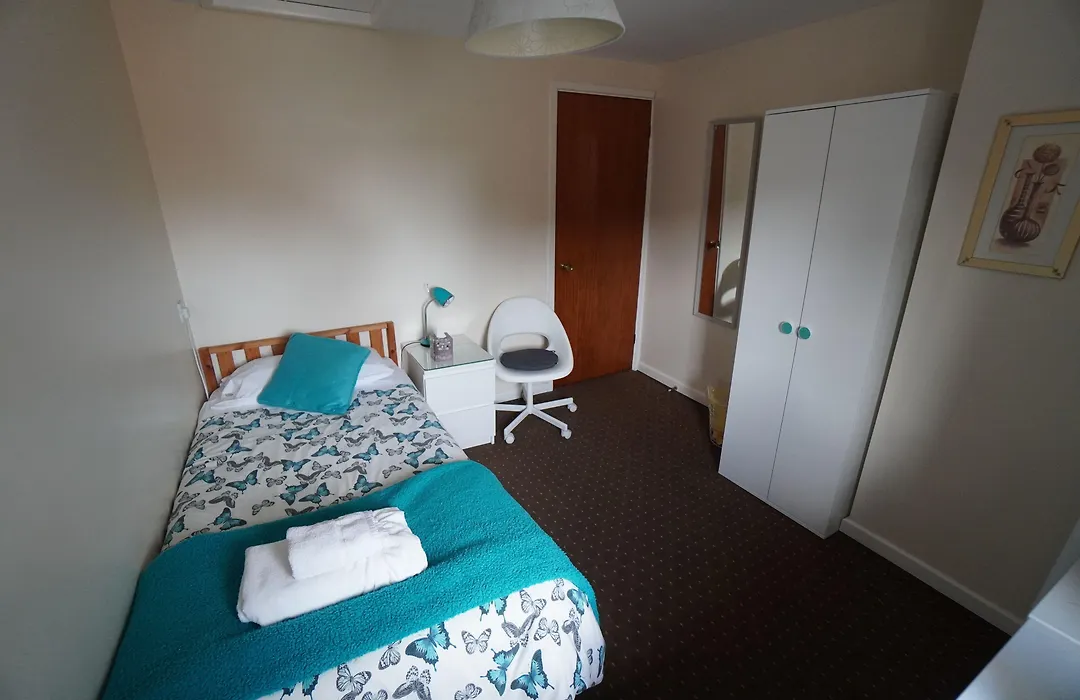 Common Farm Motel-1