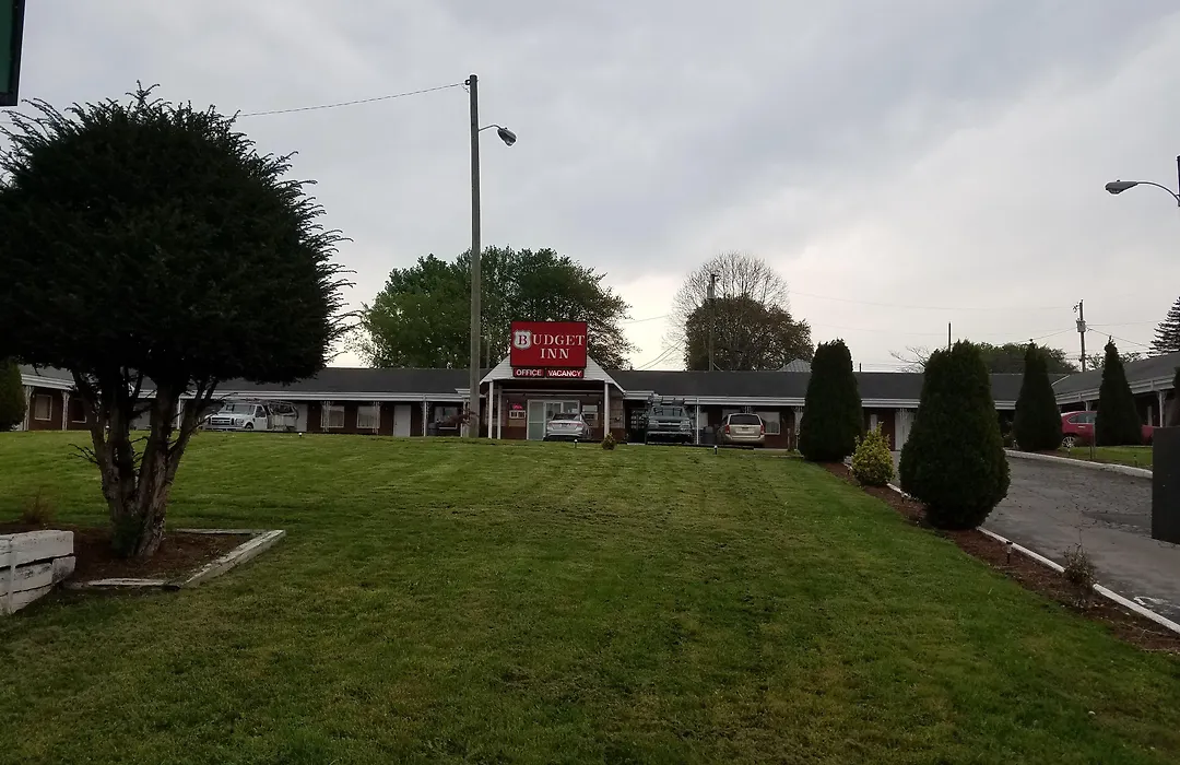 Budget Inn-1