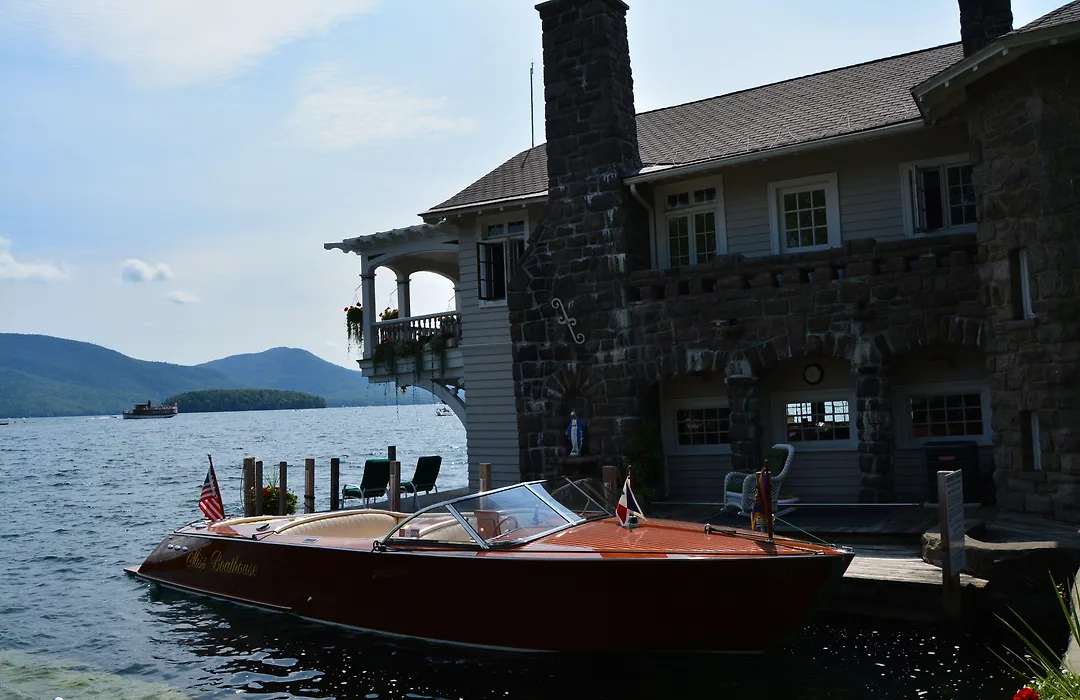 Lake George Boathouse Waterfront Lodging-1