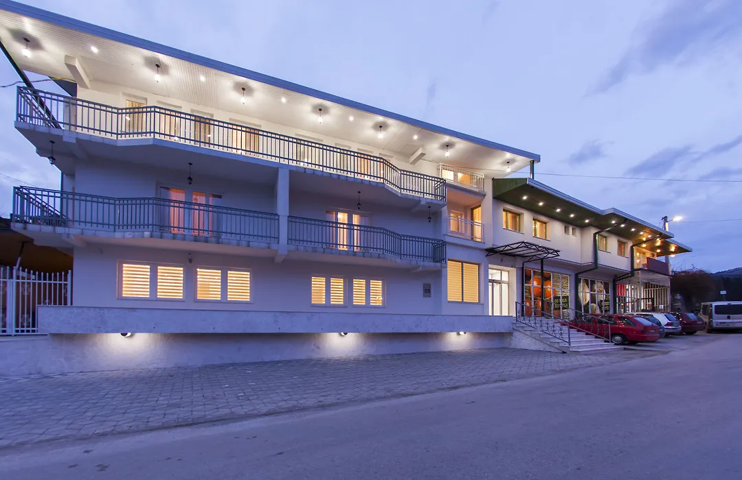 Hotel Hayat Hills-1