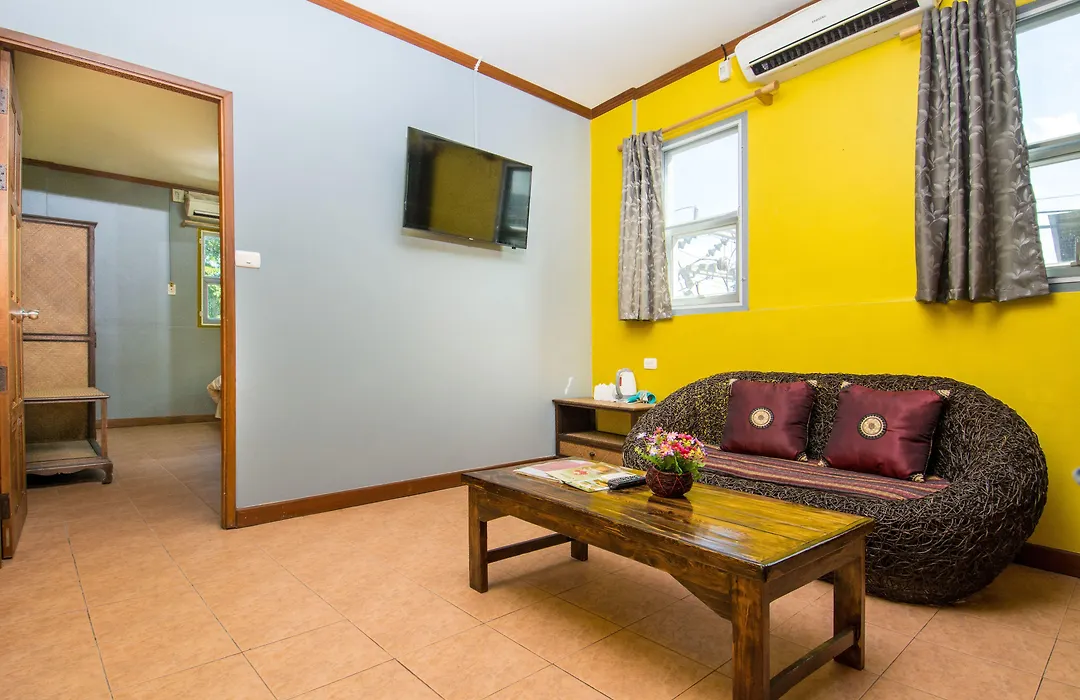 Central Guesthouse-1
