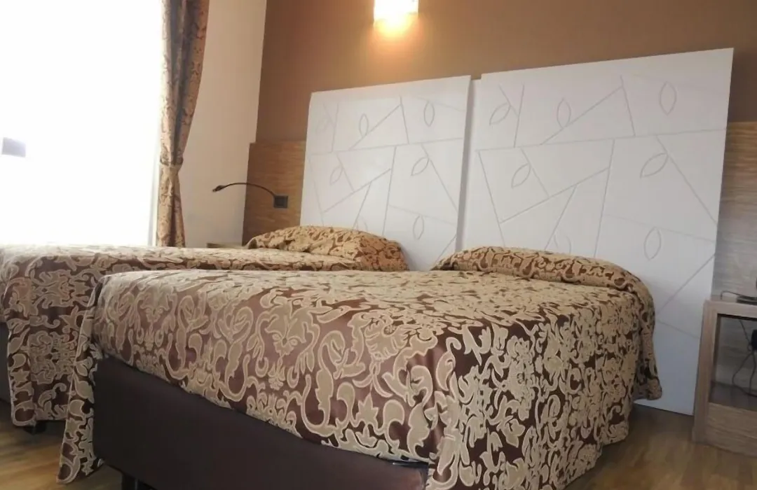 Albergo Ristorante Il Delfino-1