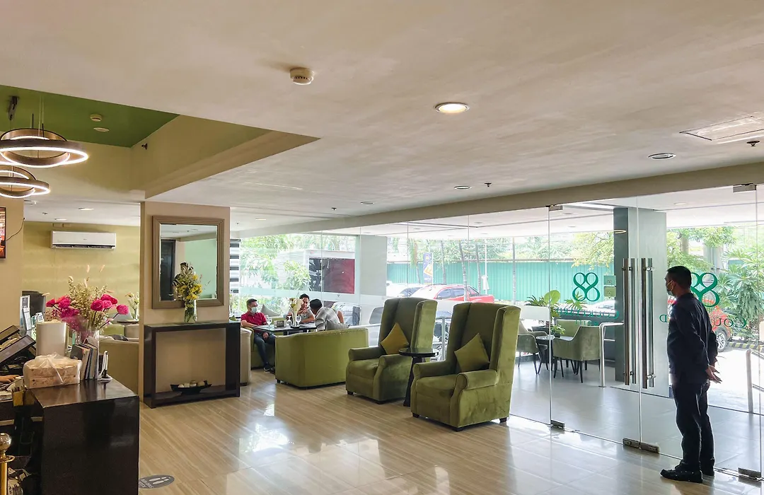 88 Courtyard Hotel-1