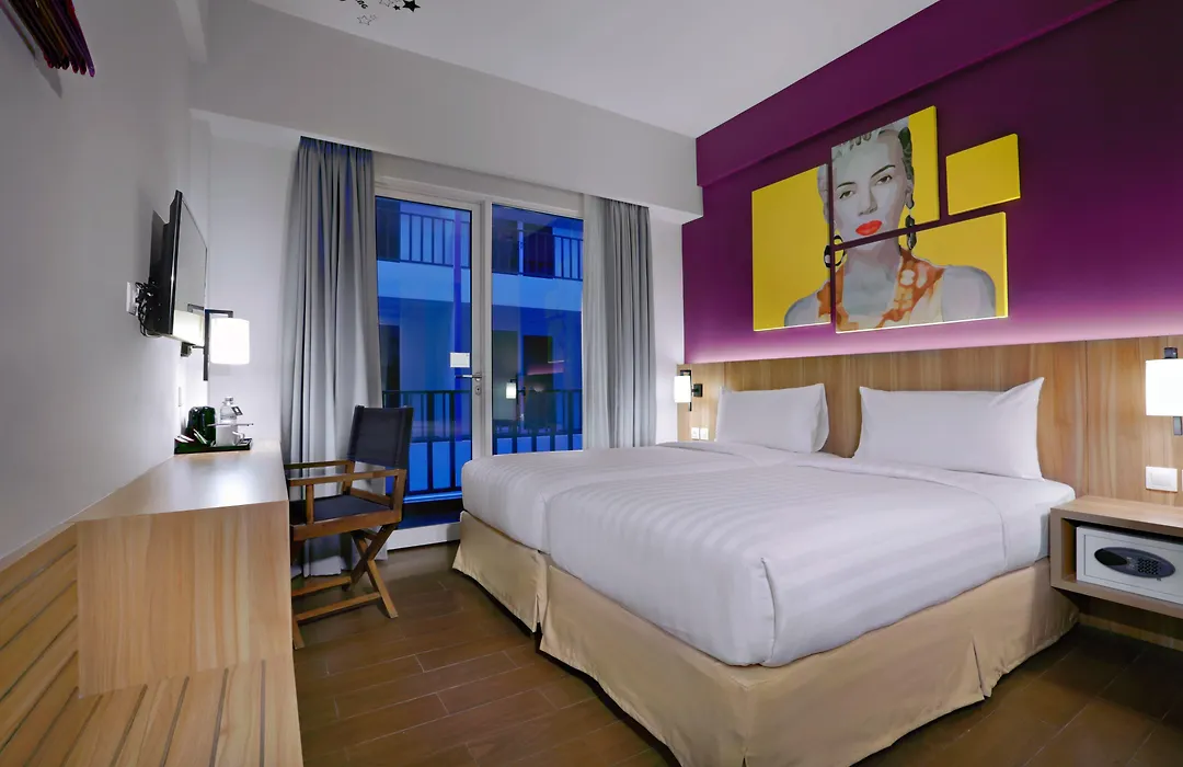 Fame Hotel Sunset Road-1