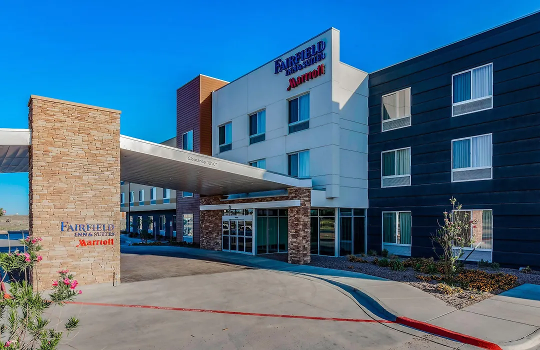 Fairfield Inn & Suites By Marriott Pecos-1