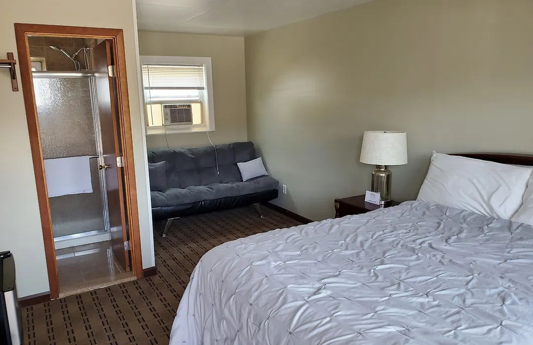 Golden Gate Lodging-1