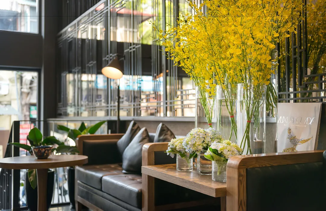 Bespoke Trendy Hotel Hanoi-1