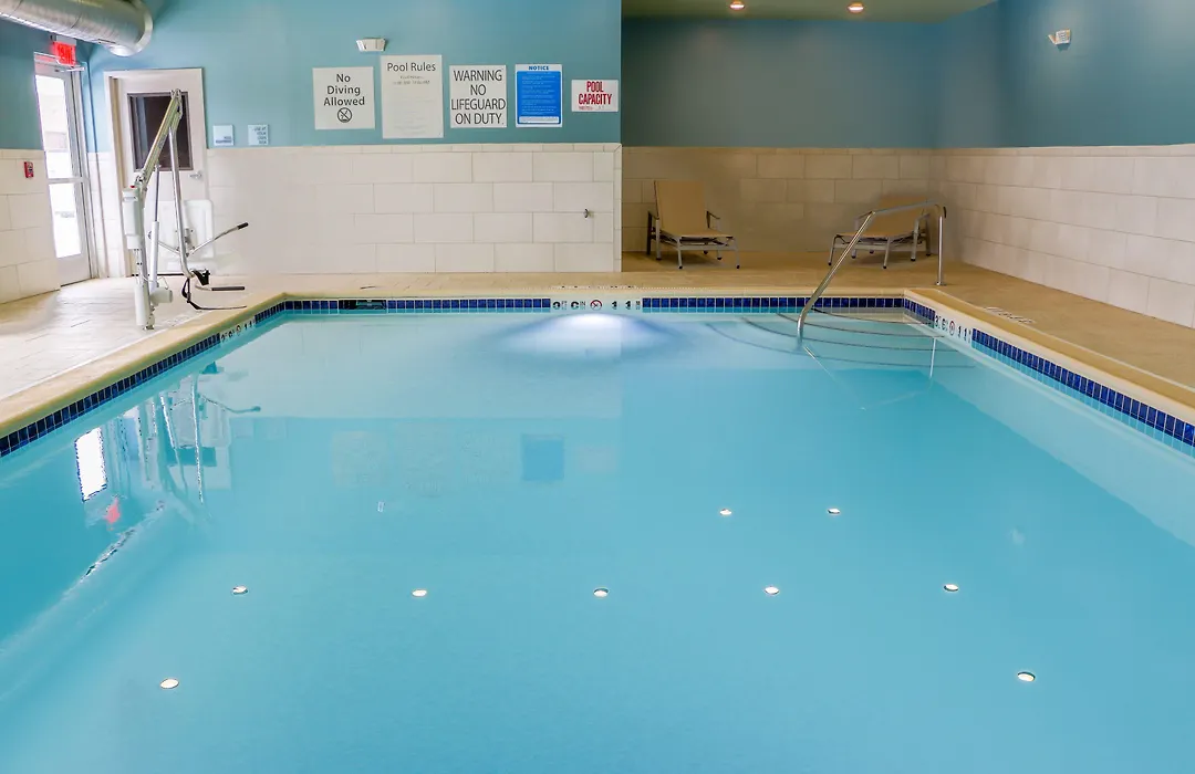 Holiday Inn Express & Suites - Detroit Northwest - Livonia By Ihg-1