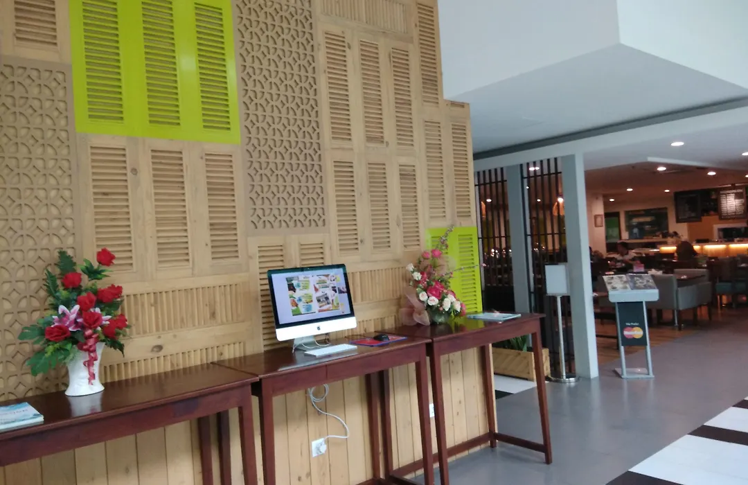 Maxonehotels At Kramat-1