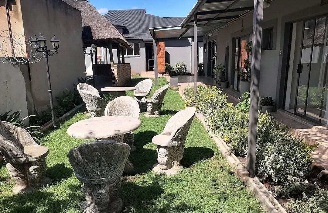 Franchise Guest House-1