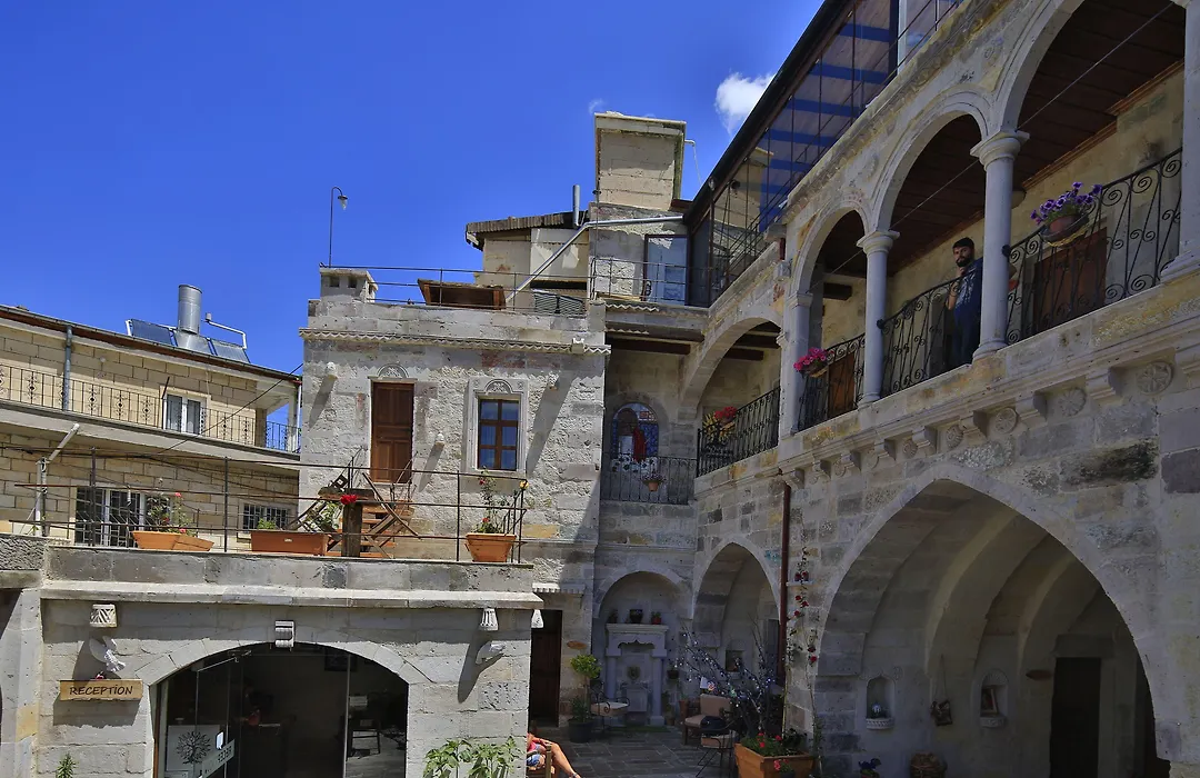 Aren Cave Hotel And Art Gallery-1