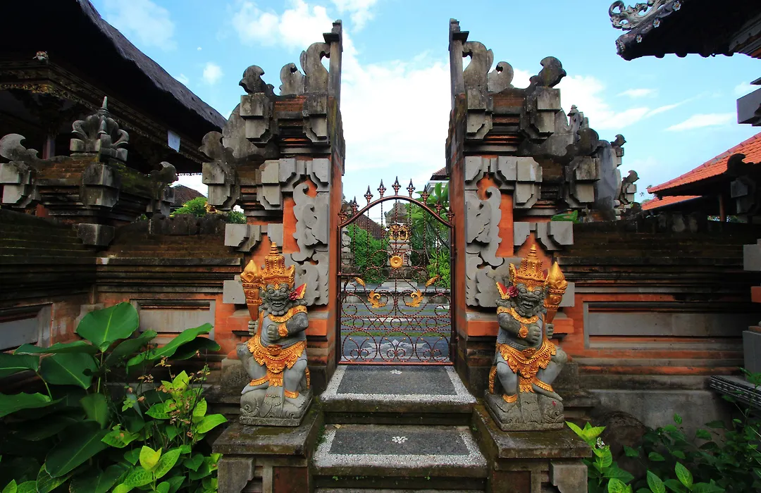 Gatra Ubud Inn-1