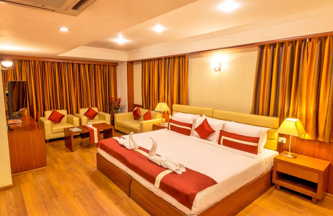 Octave Suites - Residency Rd-1