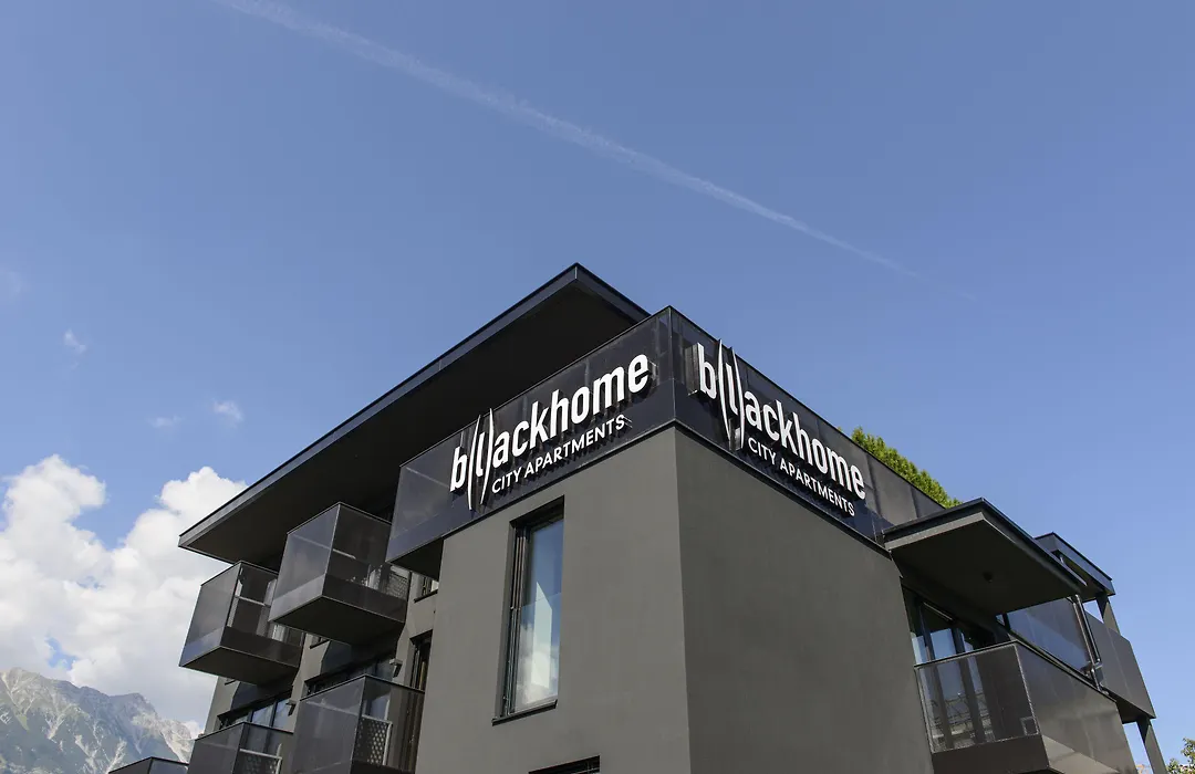 Blackhome Innsbruck City East I Contactless Check-In-1