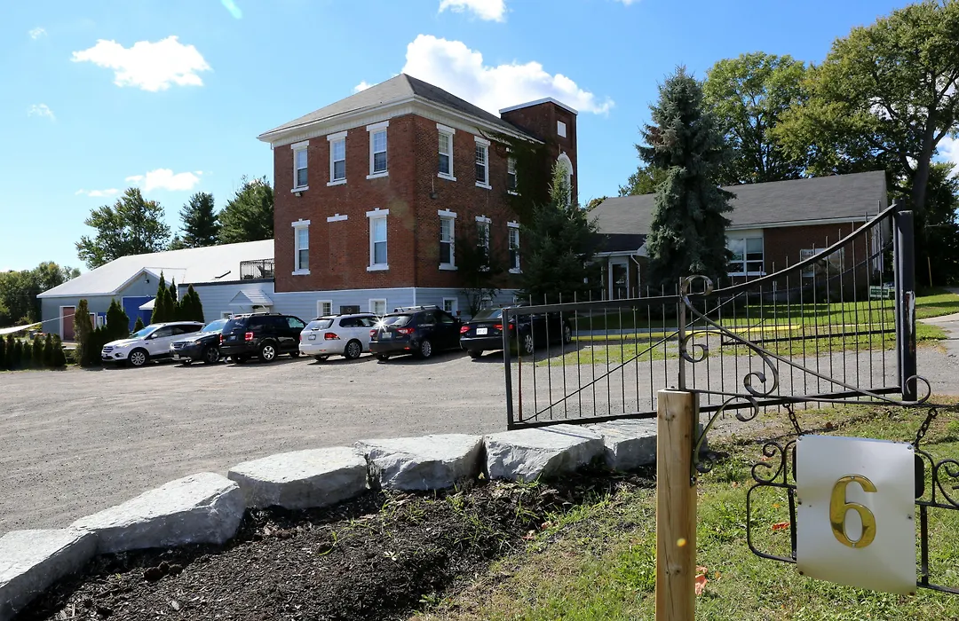 The Bloomfield Inn-1