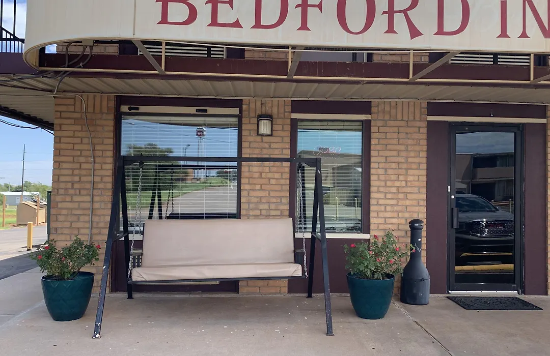 Bedford Inn-1
